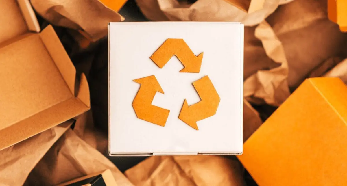 Adherent (formerly Compliance & Risks). Packaging